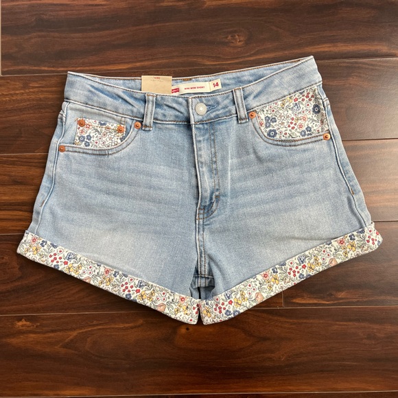 Levi's Other - Levi's Denim with Floral Accents Mini Mom Shorts, girls 14, NWT